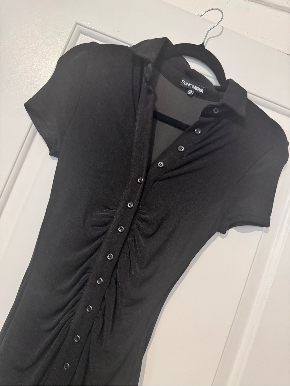 Black Button-Front Ruched Maxi Dress - Picture 4 of 4